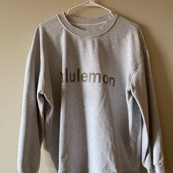 Lululemon Oversized Crew Graphic - Picture 2 of 3